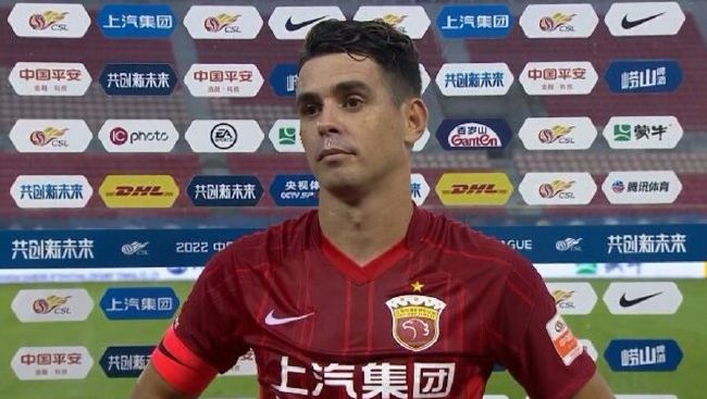 官方：曼联门将奥纳纳入选喀麦隆非洲杯名单喀麦隆国家队公布参加明年1月非洲杯的名单，其中曼联门将奥纳纳在列。